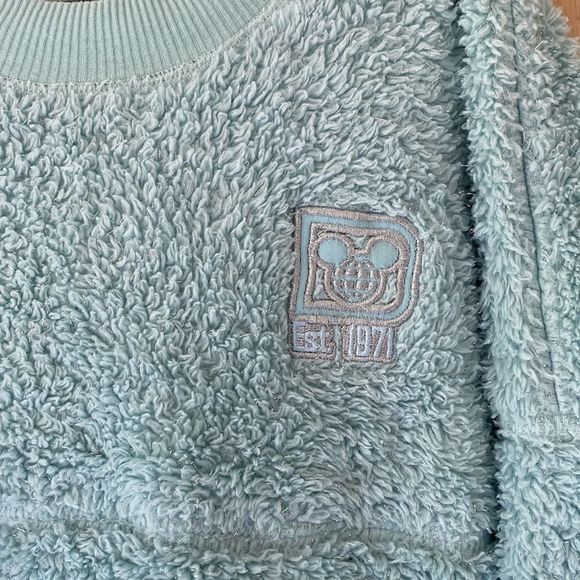 Disney Parks WDW Aqua Teal Turquoise Fluffy Sherpa Spirit Jersey Kids Sz Large - Picture 3 of 14